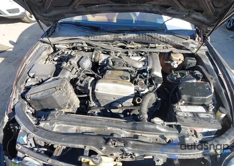 1996 Lexus Sc 300 z USA, uszkodzony, nr VIN JT8CD32Z6T0033859